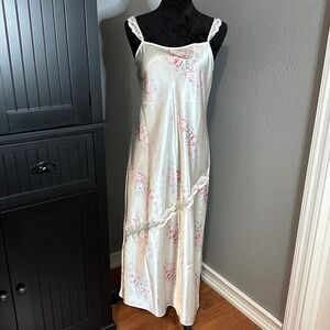 PINK Satin Floral Lace Slip Nightgown Coquette‎ Cottagecore Y2K Romantic M